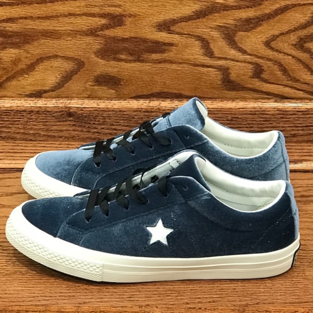 Converse One‎ Star Navy Blue Velvet Low Top Sneakers 660354C Size Junior 5.5